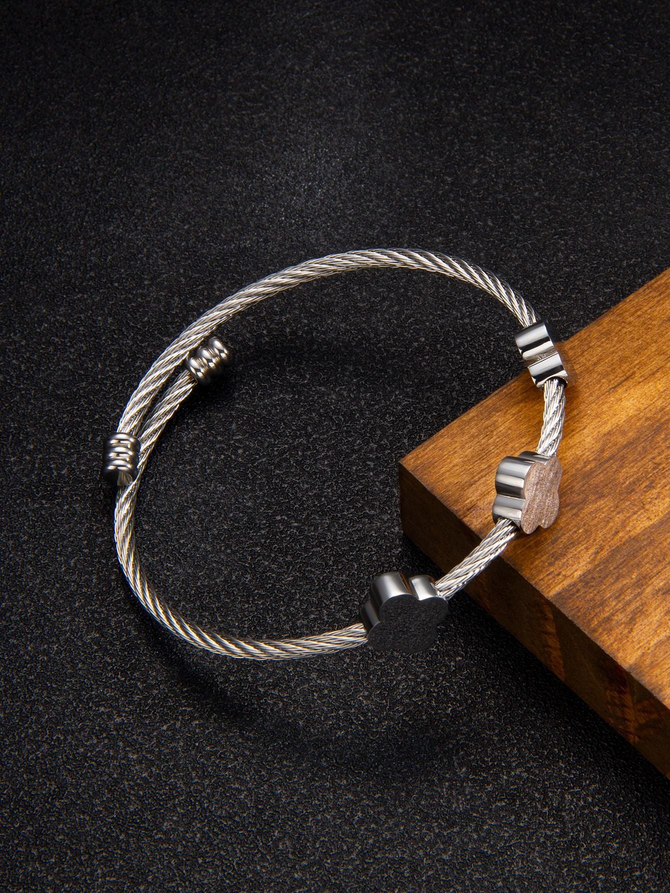 18K clover wire design stainless steel bangle bracelet