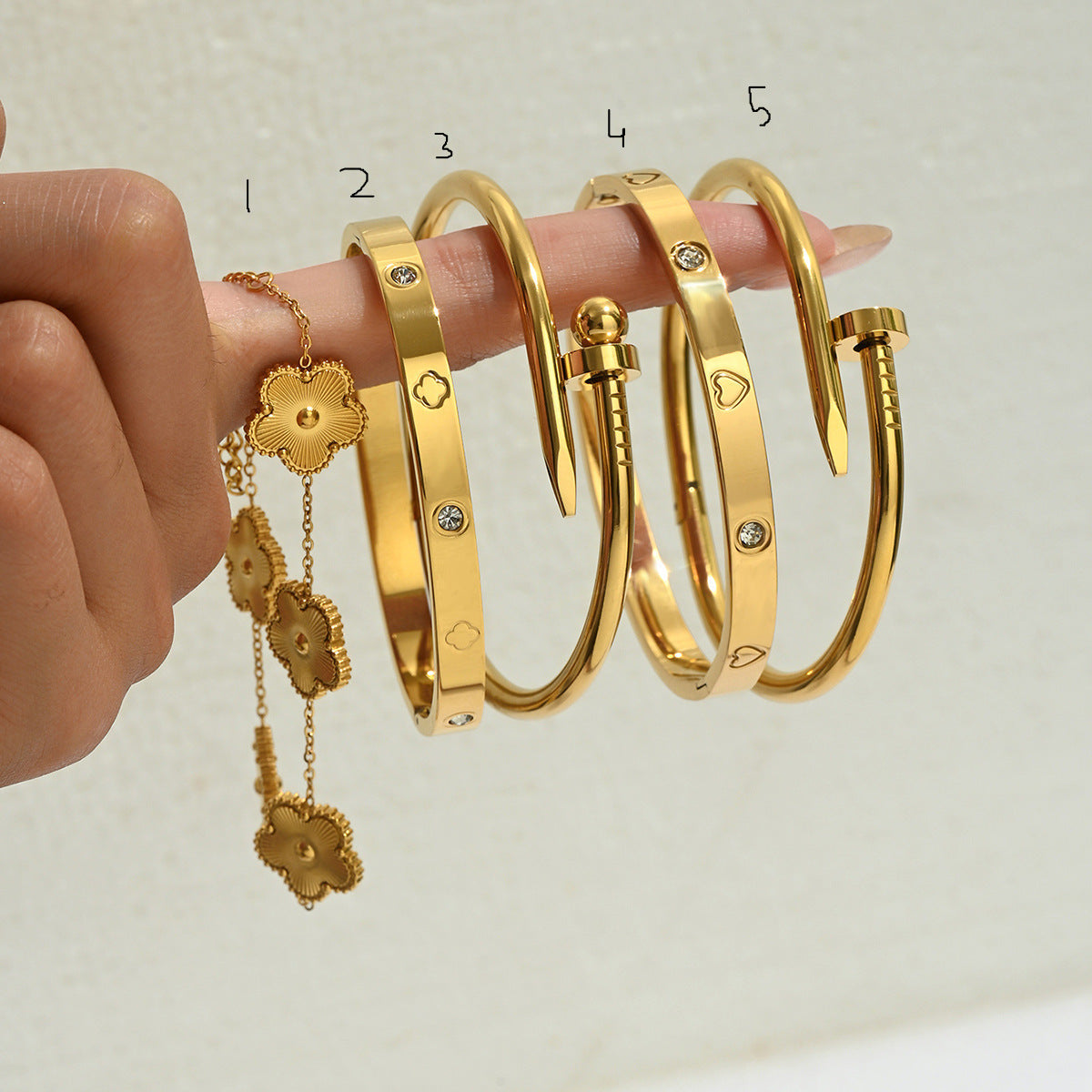 Hot selling fashion stainless steel gold nail five petal flower stainless steel bracelet set
