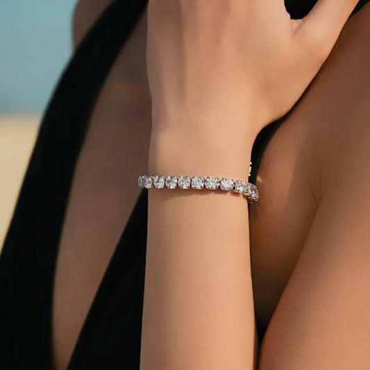 New Exquisite Diamond Shiny Bracelet Women's Luxury High-end Style tennis bracelet