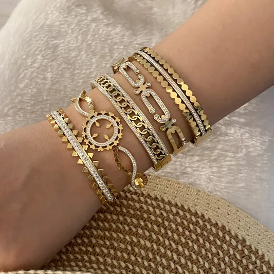 Full diamond stainless steel hollow out bangle