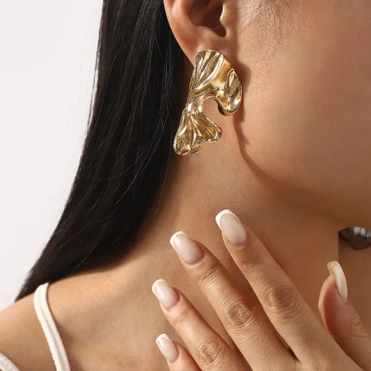 Simple Elegant Pleated Design Earrings for Women