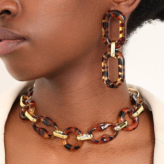 Exaggerated amber acrylic leopard chain necklace earrings multi-piece set