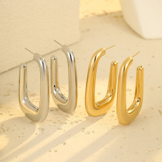 Exaggerated hollow stainless steel U-shaped gold plated 18K non-fading titanium steel earrings